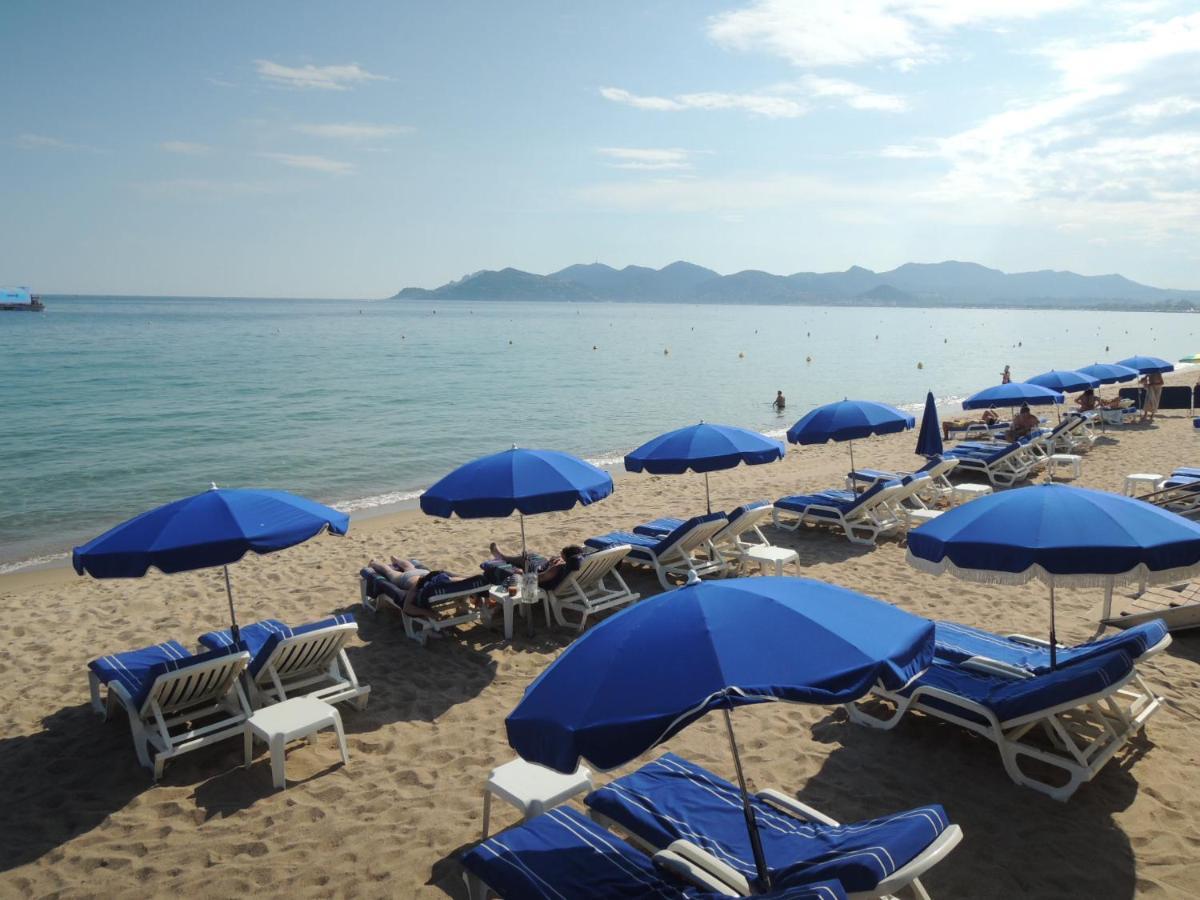 Totolulu Cannes Blue Corner المظهر الخارجي الصورة